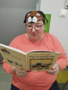 Spotkanie czytelnicze z „Pięciopsiaczkami”